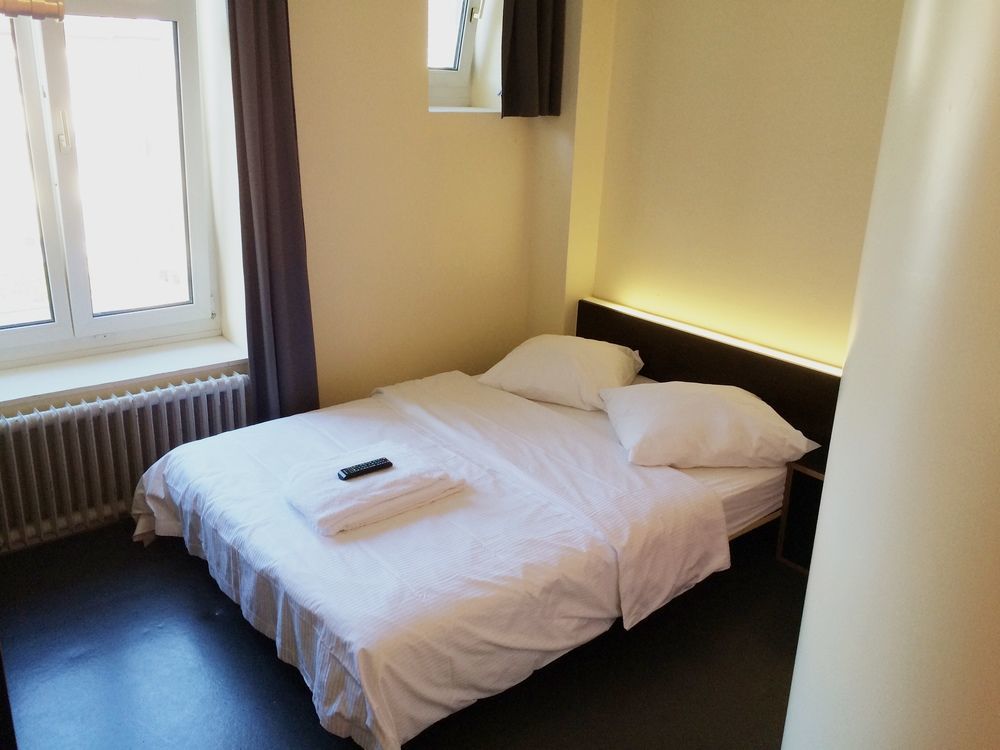 easyHotel Zürich City Centre Exterior foto